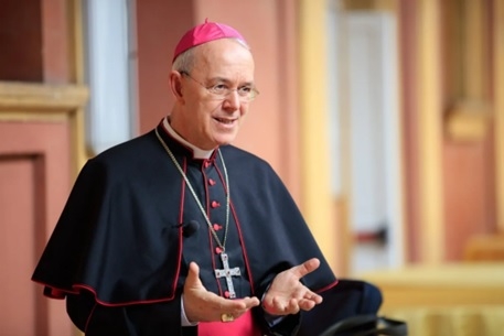 Dom Athanasius Schneider na Universidade de Coimbra